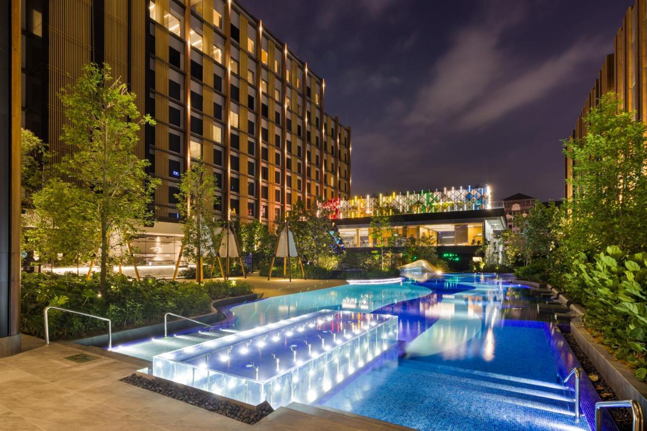 M Resort & Hotel Kuala Lumpur Exteriér fotografie The Panorama pool at The Panorama